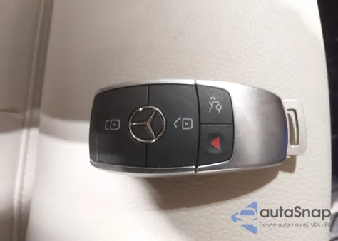 2023 Mercedes-Benz Glb 250 4Matic z USA, uszkodzony, nr VIN W1N4M4HBXPW285311